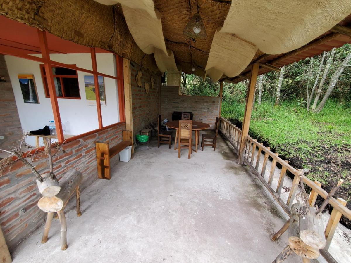 Balcon Al Cotopaxi Hosteria Sangolquí Exterior foto