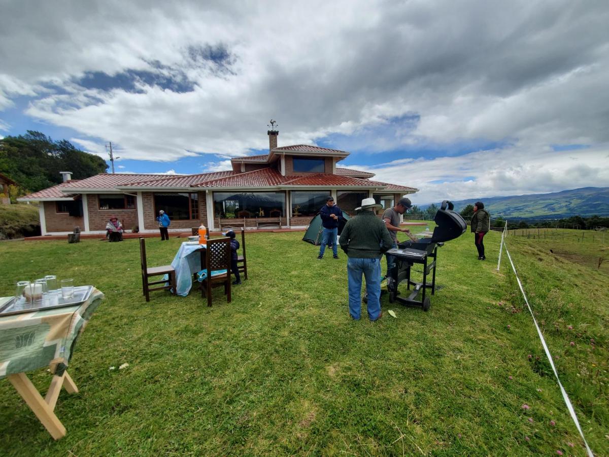 Balcon Al Cotopaxi Hosteria Sangolquí Exterior foto