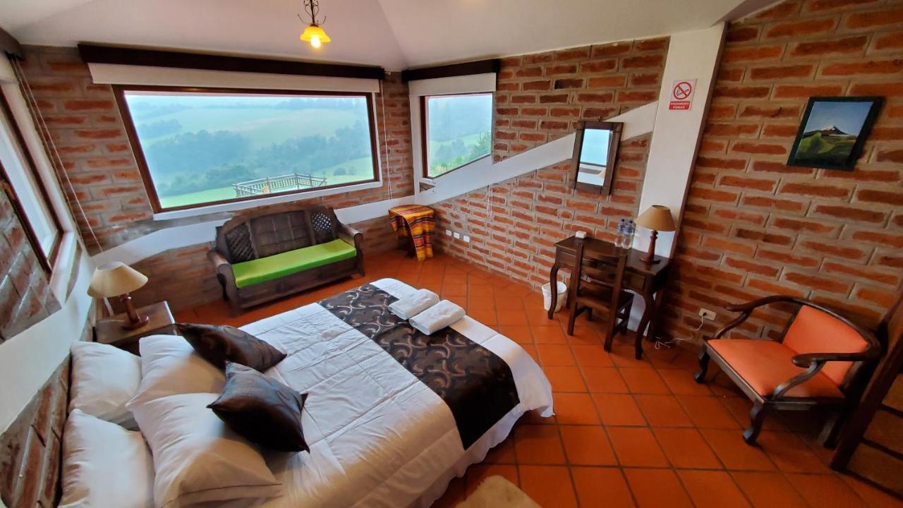 Balcon Al Cotopaxi Hosteria Sangolquí Exterior foto